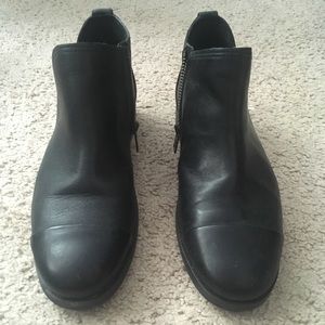 Timberland Somers Ankle Bootie Black 6.5 Women’s